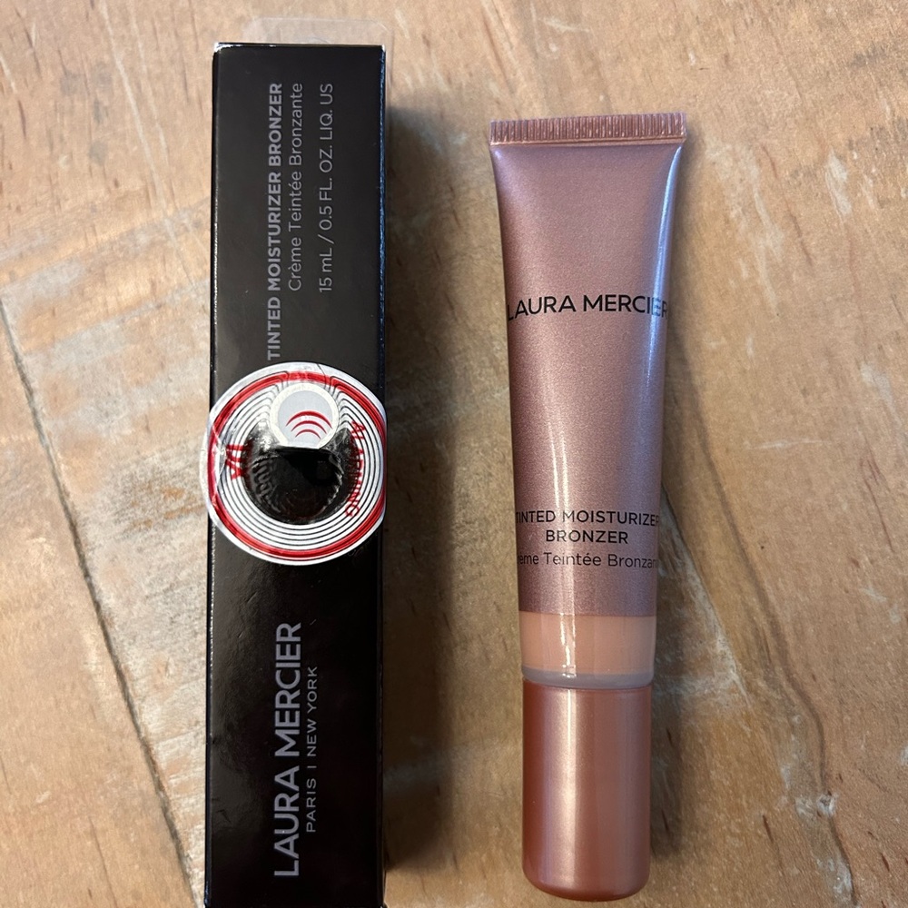 NWT Laura Mercier Tinted Moisturizer Bronzer - Sundrop